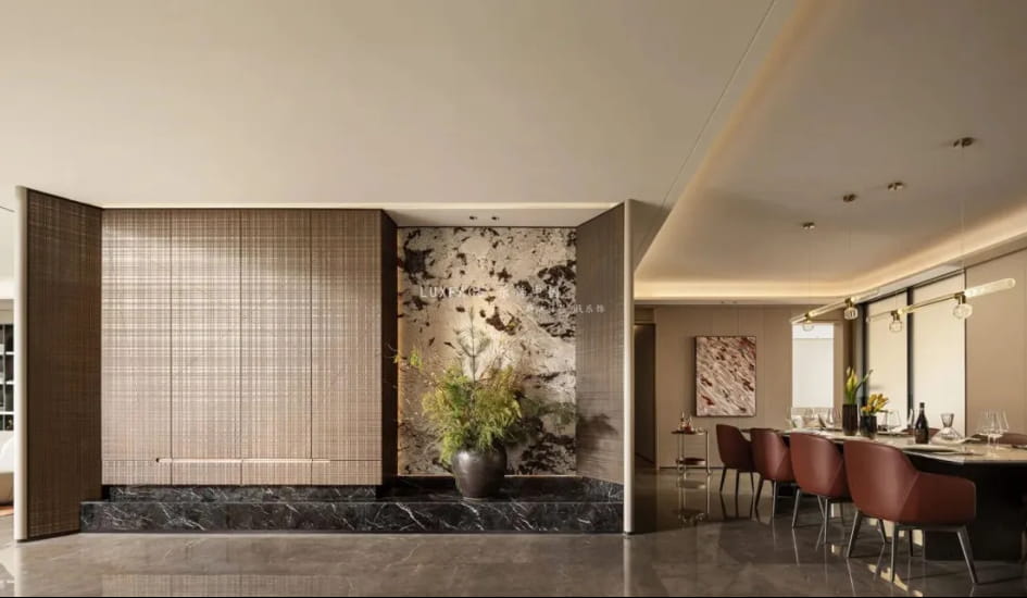 In the luxurious residence of Manyun ONE, an extraordinary journey into new spatial design has begun. The designer has blended liquid metal's textured lines into the cabinetry, resembling dynamic artistic strokes that dance throughout the space.
