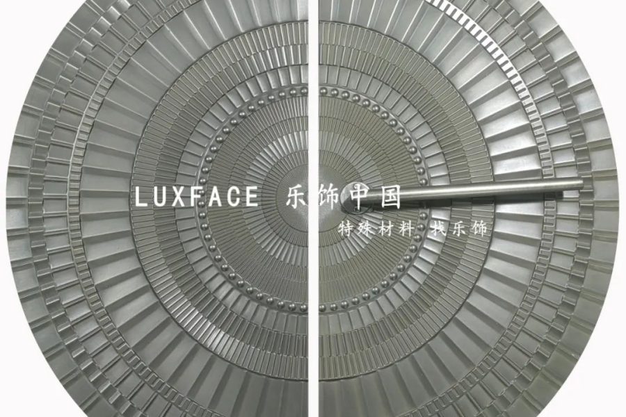 Liquid-Metal-Finishing-Door-of-Hotel-Indigo-01